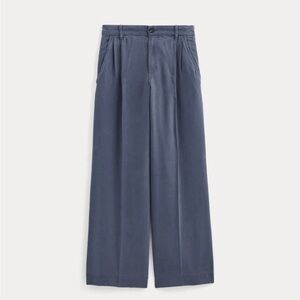 Everlane The Trouser in Buttersoft